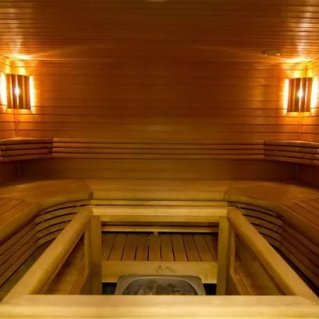 Tanhuvaara Sport Hotelli 3*