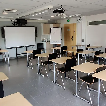 Hotelli Tanhuvaara Sport 3*